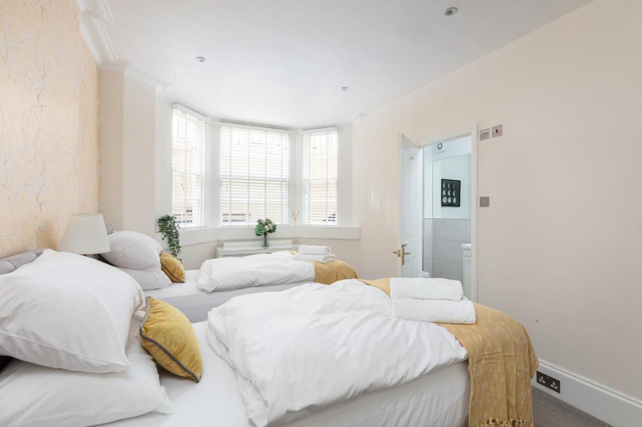 5 Bedroom Magnificent Georgian Townhouse- City Centre Bath Exterior photo