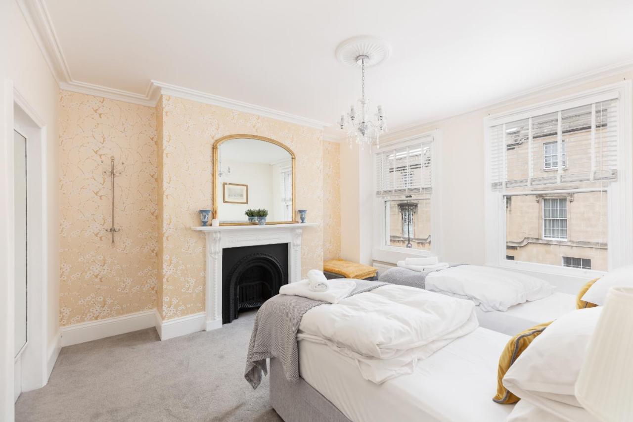 5 Bedroom Magnificent Georgian Townhouse- City Centre Bath Exterior photo